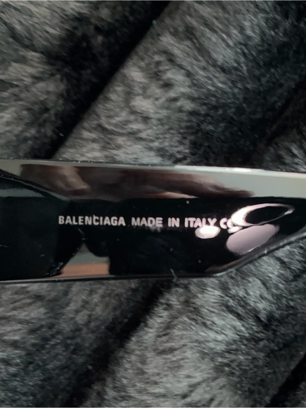New Luxury Black & White Sunglasses - Picture 8 of 8